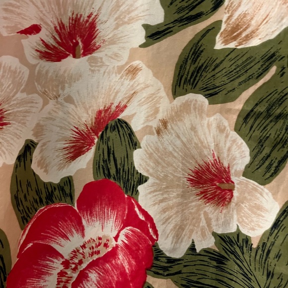 August Silk 100% Silk Floral Tropical Button Down - Picture 2 of 5